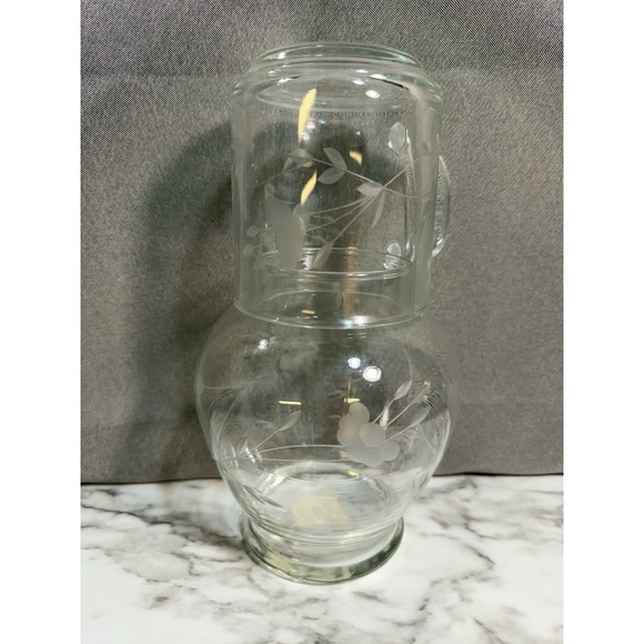 PRINCESS HERITAGE COLLECTION ~ BEDSIDE CARAFE ~ ETCHED FLORAL PATTERN (2594) - Picture 9 of 13